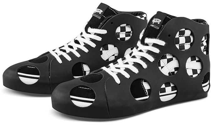 Vans Sk8-Hi Cage VLT LX 'Polka Dot Checkered - Hitam'. VN0A5FBW2UG Lookbook Vans Sk8-Hi Cage VLT LX 'Polka Dot Checkered - Hitam'. VN0A5FBW2UG