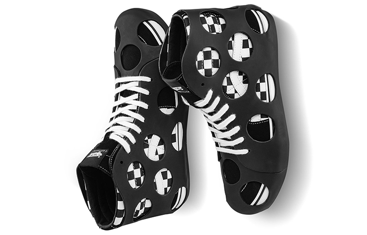 Purchase Vans Sk8-Hi Cage VLT LX 'Polka Dot Checkered - Hitam'. VN0A5FBW2UG