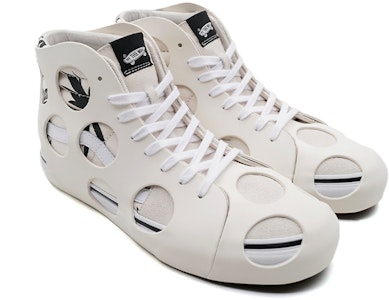 Vans Sk8-Hi Cage VLT LX '波点棋盘格-奶油色'鞋 VN0A5FBW2UH Lookbook Vans Sk8-Hi Cage VLT LX '波点棋盘格-奶油色'鞋 VN0A5FBW2UH