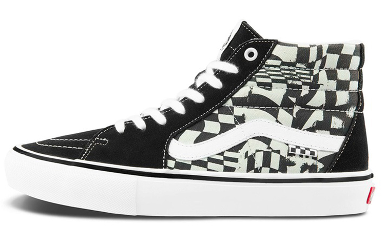 Buy 万斯 SK8-HI 黑白棋盘格高帮鞋 VN0A5FCC9CU