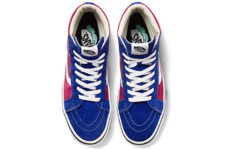 Lookbook Vans Sk8-Hi ComfyCush 'Chile Rojo Azul Verdadero' VN0A3WMCVX5