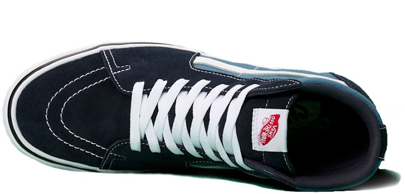 Vans Sk8-Hi ComfyCush “海军蓝” 高帮舒适滑板鞋 VN0A3WMBVNT Lookbook Vans Sk8-Hi ComfyCush “海军蓝” 高帮舒适滑板鞋 VN0A3WMBVNT