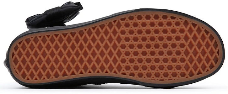 Vans Sk8-Hi Komuniti 'Tactical Utility - Hitam' VN0A5JMOBKA Shop Vans Sk8-Hi Komuniti 'Tactical Utility - Hitam' VN0A5JMOBKA