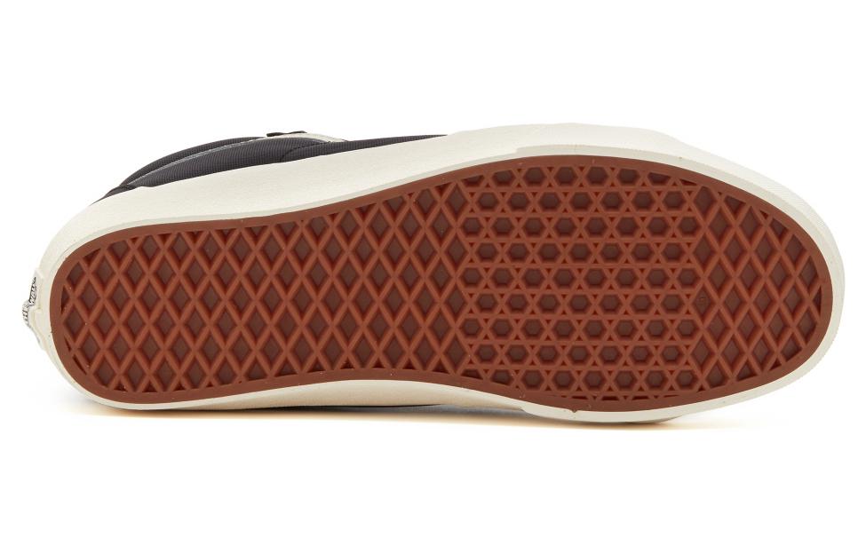 Shop Vans SK8-Hi Cordura Sherpa 'Negro Blanco' VN0A4BVT1KP