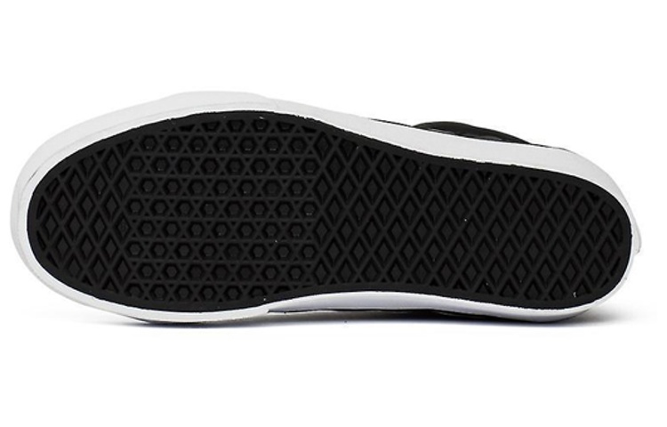 Shop 范斯 SK8 HI 無鞋帶厚底 Karl Lagerfeld 針織高幫運動鞋 男女同款 黑色