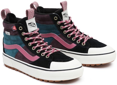 Vans SK8-HI Mte-2 'Negro Rosa Blanco' VN0A5HZZMUL Lookbook Vans SK8-HI Mte-2 'Negro Rosa Blanco' VN0A5HZZMUL