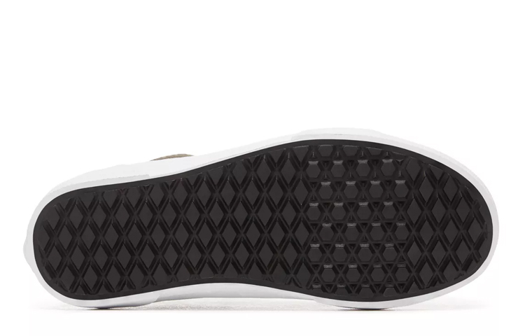 Shop Vans Sk8-Hi MTE &#x27;Dusty Olive&#x27; Lelaki &amp; Wanita Kasual. VN0A33TXUQ9