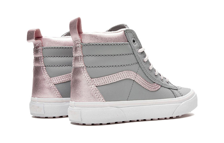 Lookbook 반스 스케이트하이 MTE '메탈릭 알로이' VN0A2XSNU4E