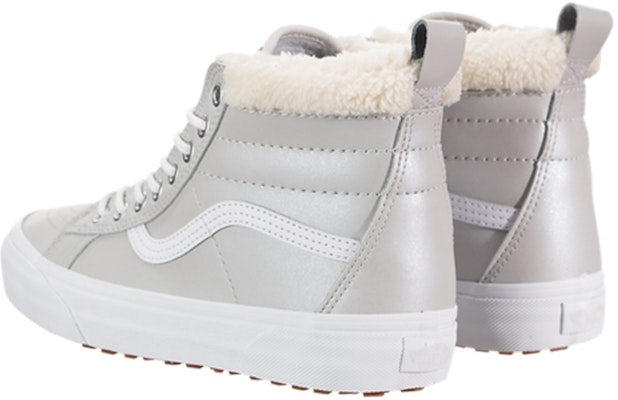 Vans Sk8-Hi MTE 'Perak Metalik' VN0A33TXUC6 Lookbook Vans Sk8-Hi MTE 'Perak Metalik' VN0A33TXUC6