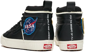 Vans Sk8-Hi MTE 'NASA Space Voyager Hitam' VN0A3DQ5UQ3 Shop Vans Sk8-Hi MTE 'NASA Space Voyager Hitam' VN0A3DQ5UQ3