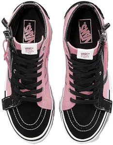 Vans SK8-Hi Merah Muda Unisex VN0A3WM1BEM Lookbook Vans SK8-Hi Merah Muda Unisex VN0A3WM1BEM