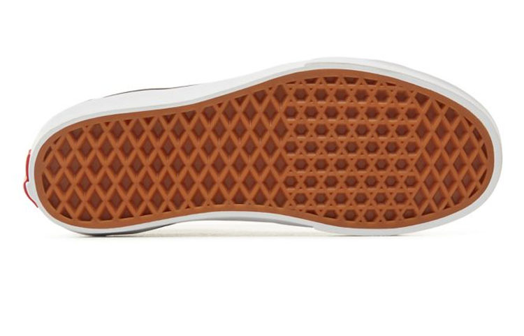 Shop Vans Sk8-Hi Platform 2 'Hitam' VN0A3TKN6BT