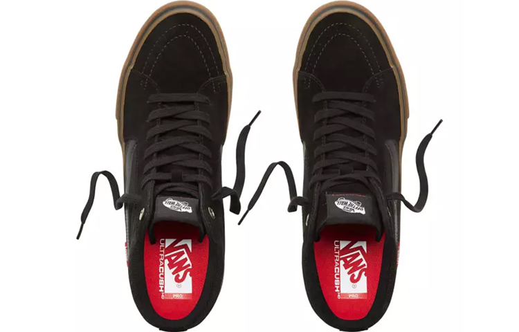 Shop Vans Sk8-Hi Pro 黑棕色高帮滑板鞋 VN000VHGB9M