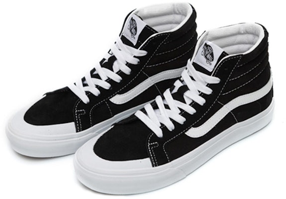 Vans Sk8-Hi Reissue 138 'Hitam Putih' VN0A3TKPOIU Lookbook Vans Sk8-Hi Reissue 138 'Hitam Putih' VN0A3TKPOIU