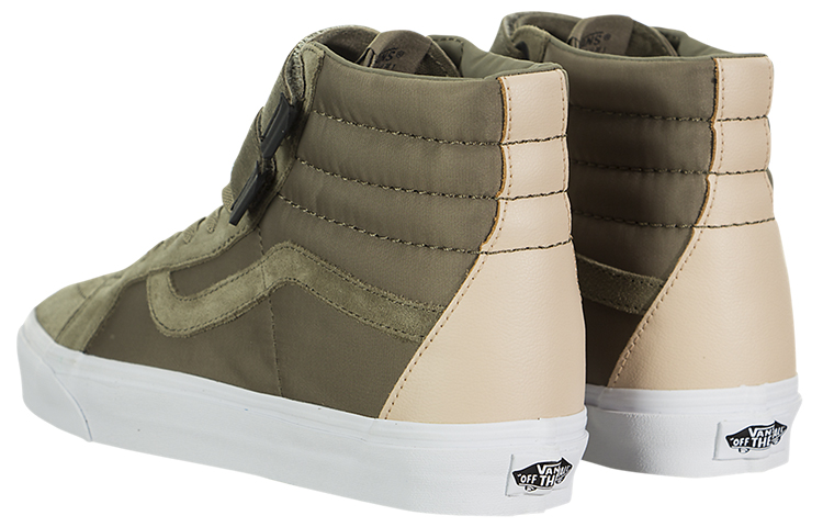 Lookbook Vans Sk8-Hi Reissue V 'Surplus Nylon' Lelaki Kasual Sneakers. VN0A3MV6QE8