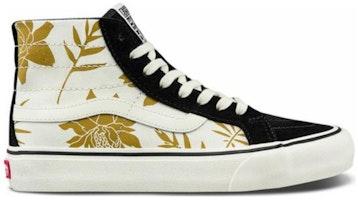 Vans Sk8-Hi 黑白高帮鞋 VN0A4UWN4V4 Order Vans Sk8-Hi 黑白高帮鞋 VN0A4UWN4V4