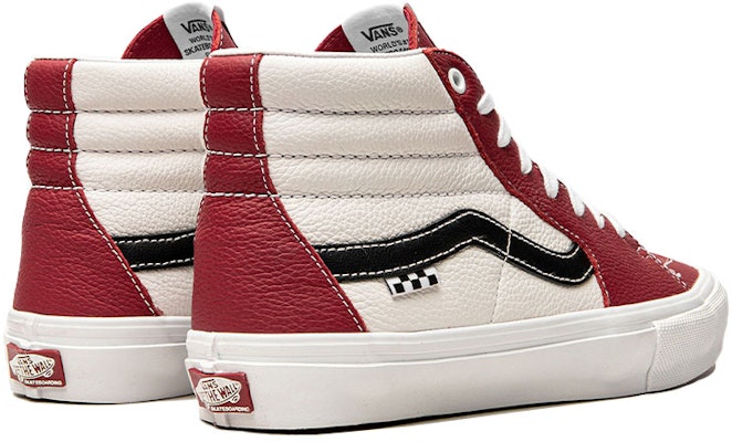 Vans SK8-HI Sport Mid-Top Sneakers Merah/Putih VN0A5FCC82E Lookbook Vans SK8-HI Sport Mid-Top Sneakers Merah/Putih VN0A5FCC82E
