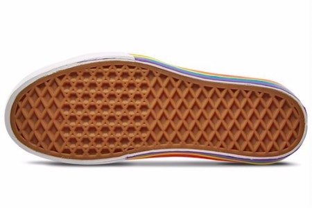 Vans Sk8-Hi V Platform 'Rainbow' Pelangi VN0A45K4VSV Shop Vans Sk8-Hi V Platform 'Rainbow' Pelangi VN0A45K4VSV