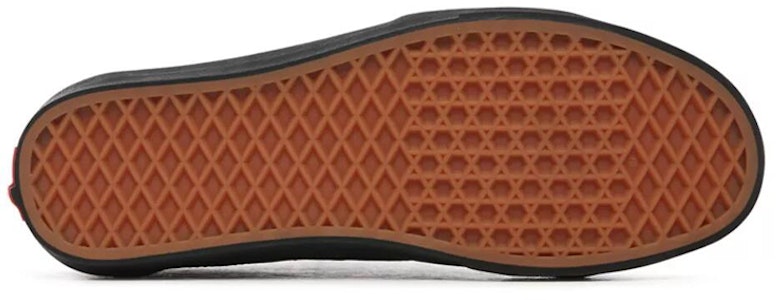 Vans Sk8-Low 'Hitam' VN0A4UUKENR Shop Vans Sk8-Low 'Hitam' VN0A4UUKENR