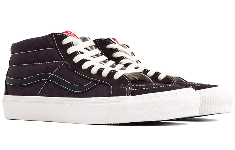 Shop Vans Sk8-Mid LX 麂皮「板岩黑」 VN0A3ZCDUN8