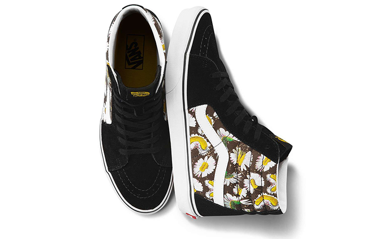 Shop 范斯SK8-Hi黑色高帮运动鞋 VN0A32QG9FV