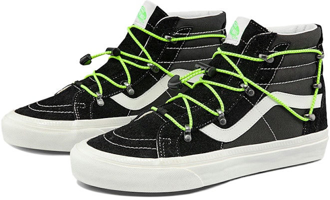Sepatu Vans Unisex SK8-Hi Echo DX Hitam VN0A7Q5OB74 Order Sepatu Vans Unisex SK8-Hi Echo DX Hitam VN0A7Q5OB74