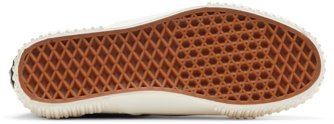 Vans Sk8-Hi Gym Isu 'Siri Kod Dunia' VN0A5JIUA06 Shop Vans Sk8-Hi Gym Isu 'Siri Kod Dunia' VN0A5JIUA06