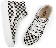 Vans SK8-HI Tapered 'Hitam Putih' VN0A5KRU705 Shop Vans SK8-HI Tapered 'Hitam Putih' VN0A5KRU705