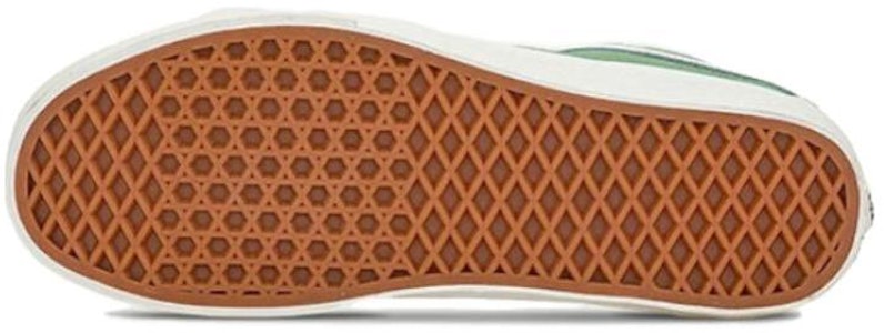 Vans 圓頭繫帶 耐磨減震 中筒 滑板鞋 男女同款 綠色 Purchase Vans 圓頭繫帶 耐磨減震 中筒 滑板鞋 男女同款 綠色