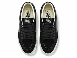 Sepatu Vans Skate 'Hitam Putih' VN0A3WM3ABC Lookbook Sepatu Vans Skate 'Hitam Putih' VN0A3WM3ABC