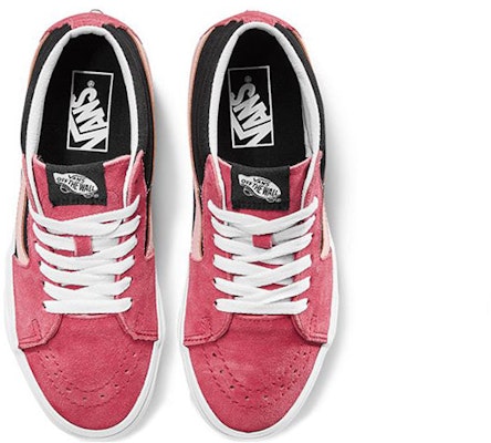 Vans Vintage Sport SK8-Mid 'Hitam Merah Muda' VN0A3WM3TGV Lookbook Vans Vintage Sport SK8-Mid 'Hitam Merah Muda' VN0A3WM3TGV
