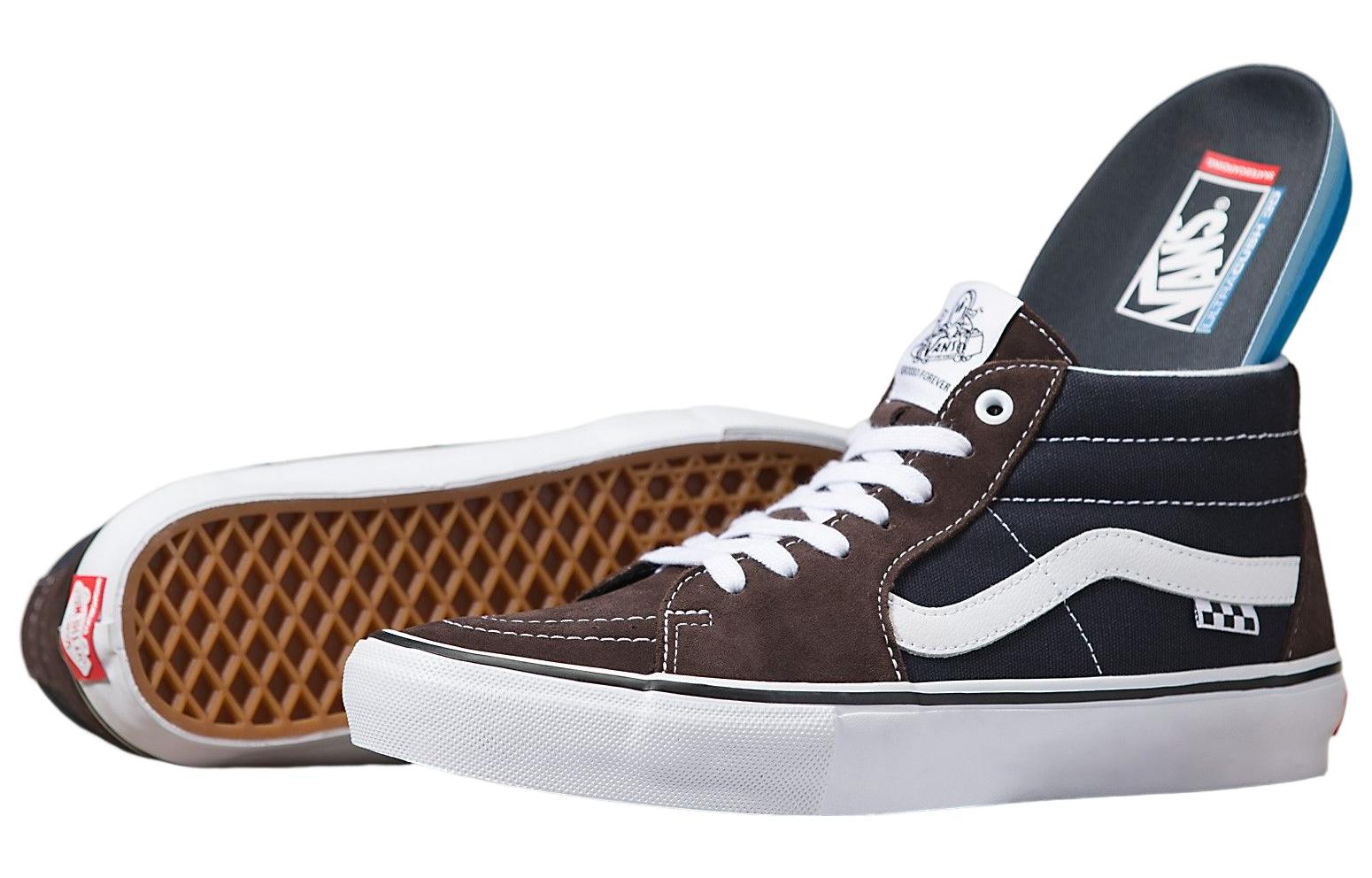 Lookbook Vans 滑板鞋 Grosso 中筒 '深棕色 海軍藍' VN0A5FCGBF7