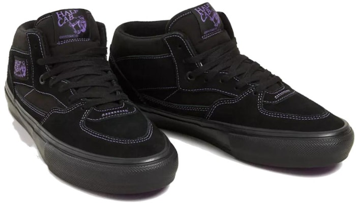 Vans Skate Half Cab 'Hitam Ungu' VN000CC2B5P Lookbook Vans Skate Half Cab 'Hitam Ungu' VN000CC2B5P