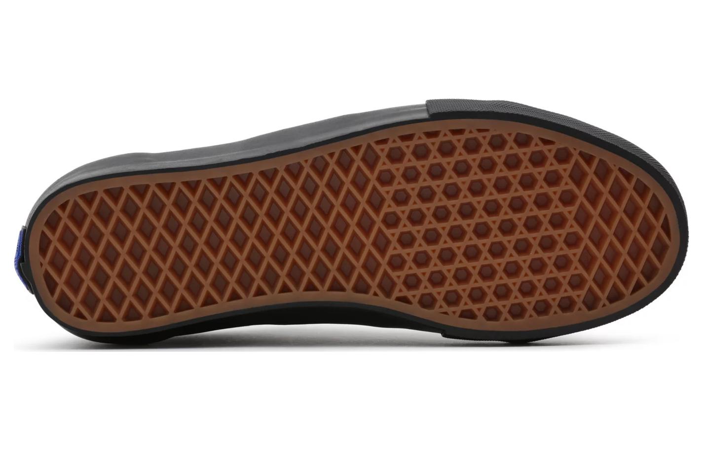 Shop ヴァンズ オールドスクール "ブレアナブルー" VN0A5FCBY40