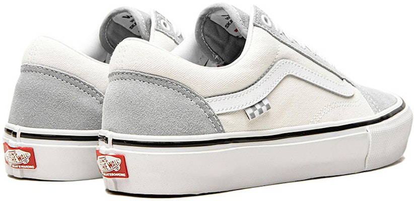 Vans 滑板鞋 Old Skool '灰白色' VN0A5FCBV5X Lookbook Vans 滑板鞋 Old Skool '灰白色' VN0A5FCBV5X