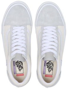 Vans Skate Old Skool 'Abu Muda Putih' VN0A5FCBLGX Lookbook Vans Skate Old Skool 'Abu Muda Putih' VN0A5FCBLGX