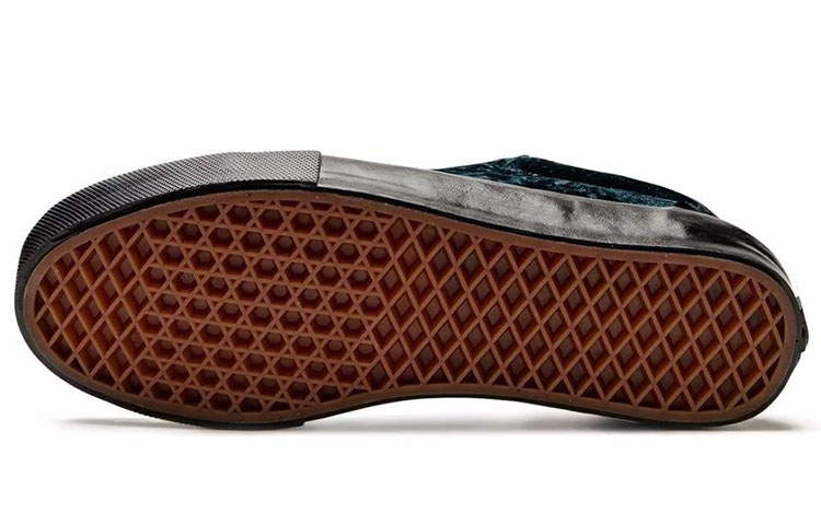 Shop Vans Skate Old Skool 'Pelbagai Warna' VN0A5FCB89M