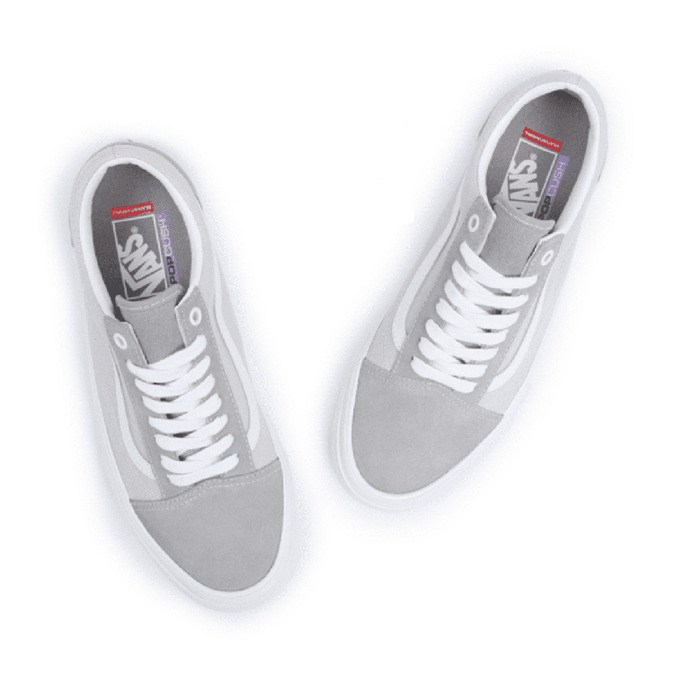 Shop Vans 滑板鞋 Old Skool 云彩配色 VN0A5FCBCOI