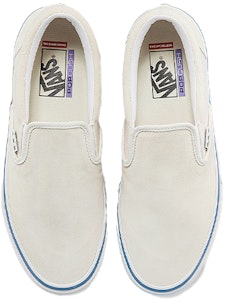 Vans 滑板低帮帆布鞋“原色帆布经典白” VN0A5FCAACV Lookbook Vans 滑板低帮帆布鞋“原色帆布经典白” VN0A5FCAACV