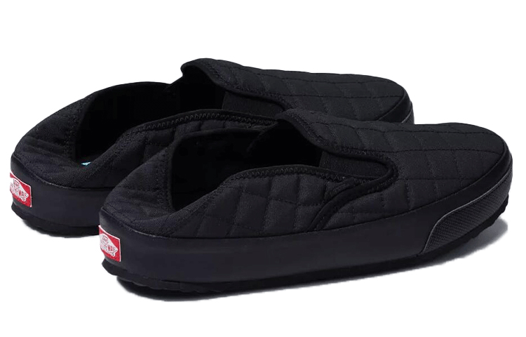 Lookbook Vans Slip-Er 2 "黑色"拖鞋 VN0A4UWOBLK