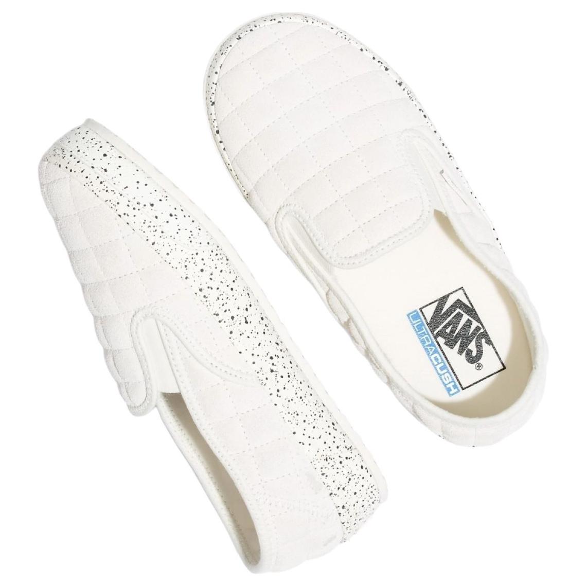 Lookbook Vans Slip-Er 2 Blanc VN0A4UWOFS8