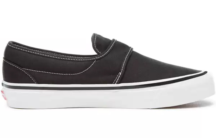 Order Vans Slip-On 47 V DX ''Schwarz'' VN0A3MVAMR2