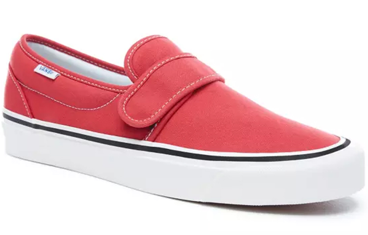 Lookbook Vans Slip-On 47 V DX ''Rot'' VN0A3MVAR3V