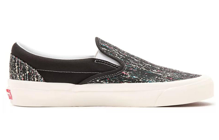Order Vans Slip-On 98 DX ''Schwarz Weiß'' VN0A3JEX9IE