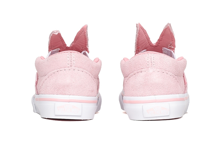 Shop Vans Slip-On ''Hase - Kreide Rosa'' VN0A3MTZQ1C