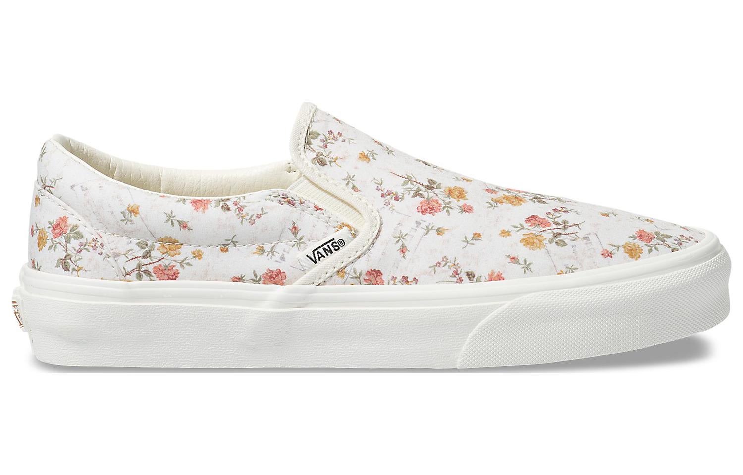 Order Vans Slip-On ''Blumen Marshmallow'' VN0A38F7VMR