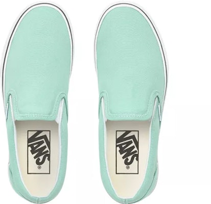 Vans 经典款懒人鞋 '海王星绿' VN0A38F7VMX Shop Vans 经典款懒人鞋 '海王星绿' VN0A38F7VMX