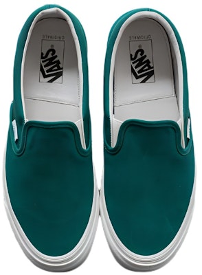 Vans Slip-On 'Biru Teal Putih' VN000ZMRFR7 Shop Vans Slip-On 'Biru Teal Putih' VN000ZMRFR7