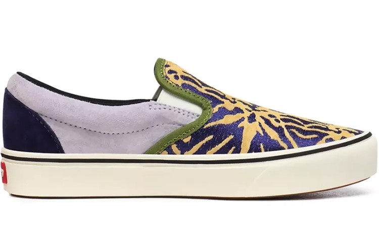Lookbook Vans 帆布鞋 ComfyCush '兔八哥 - 蓝图' VN0A3WMDWWG