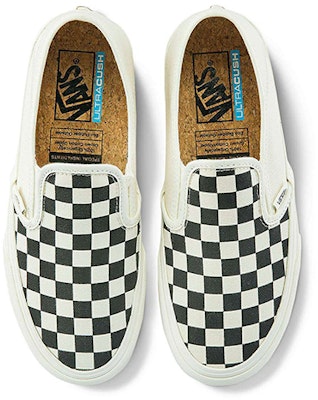 Vans Slip-On Grid Breathable Non-Slip One Pedal Low Top Canvas Skate Shoes Unisex Black White VN0A3MVD42E Lookbook Vans Slip-On Grid Breathable Non-Slip One Pedal Low Top Canvas Skate Shoes Unisex Black White VN0A3MVD42E